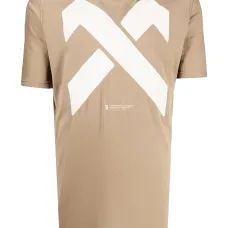 Футболка с логотипом