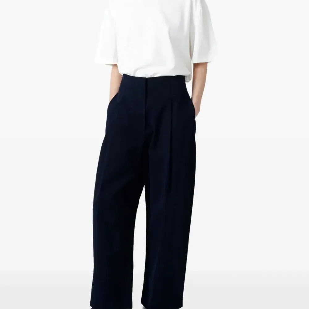 Футболка с круглым вырезом