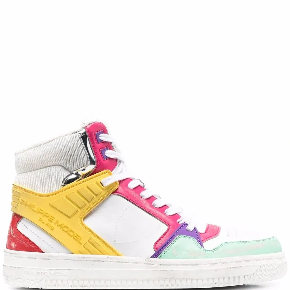 Высокие кроссовки LGHD