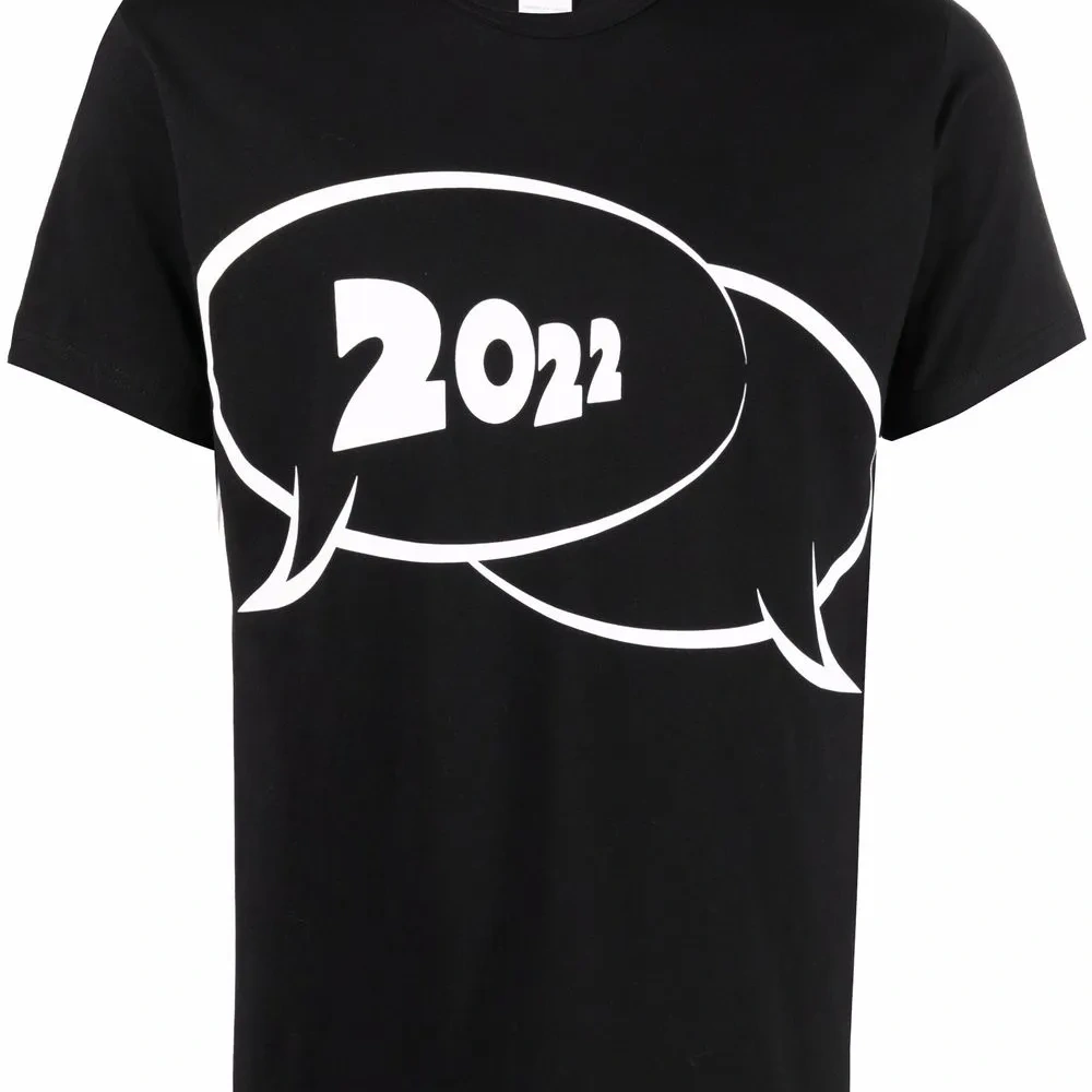 Футболка с логотипом