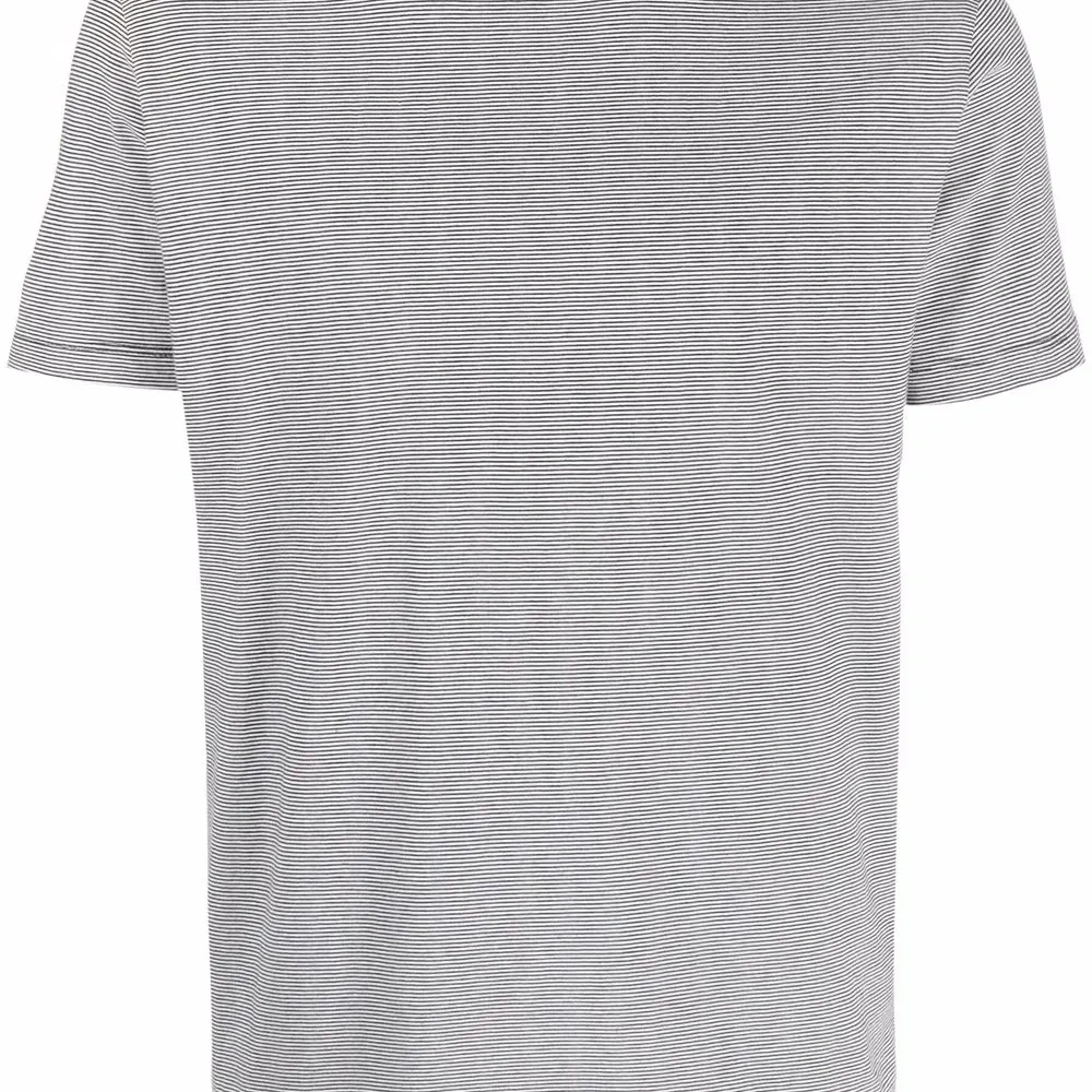 Футболка в полоску