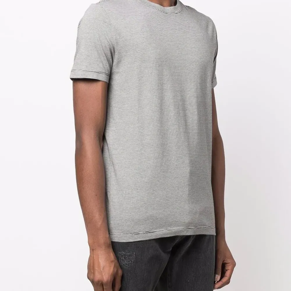 Футболка в полоску