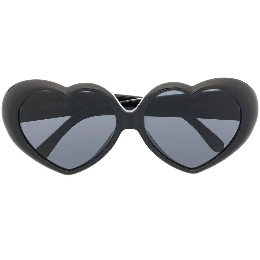 Солнцезащитные очки с оправой в форме сердца