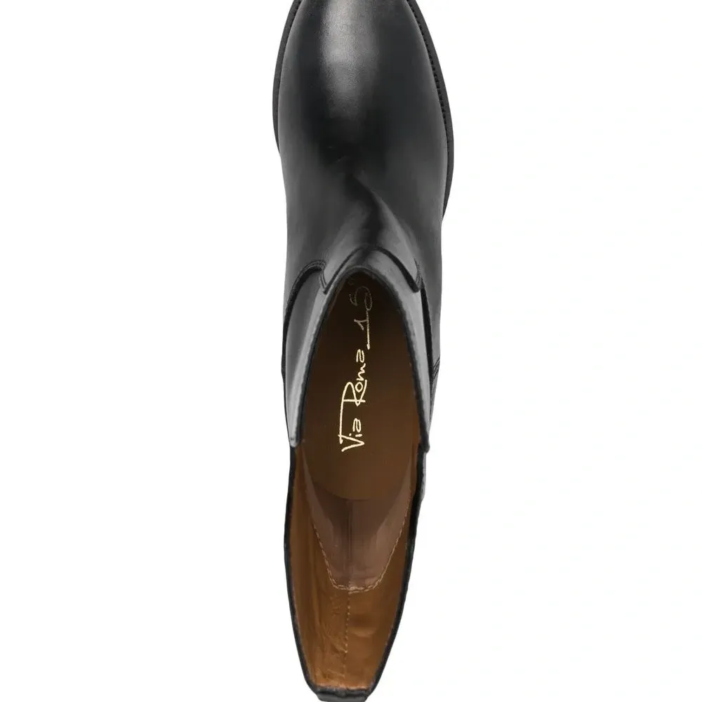 ботинки с заклепками