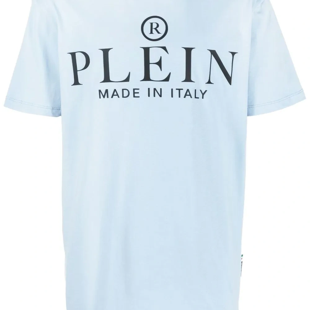 Футболка с логотипом