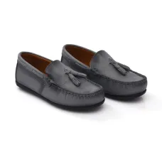 Лоферы из искусственной кожи с кисточками