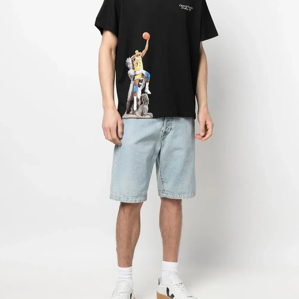 Футболка с графичным принтом