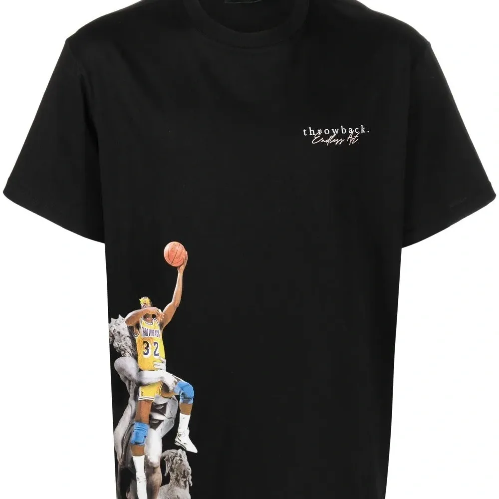 Футболка с графичным принтом