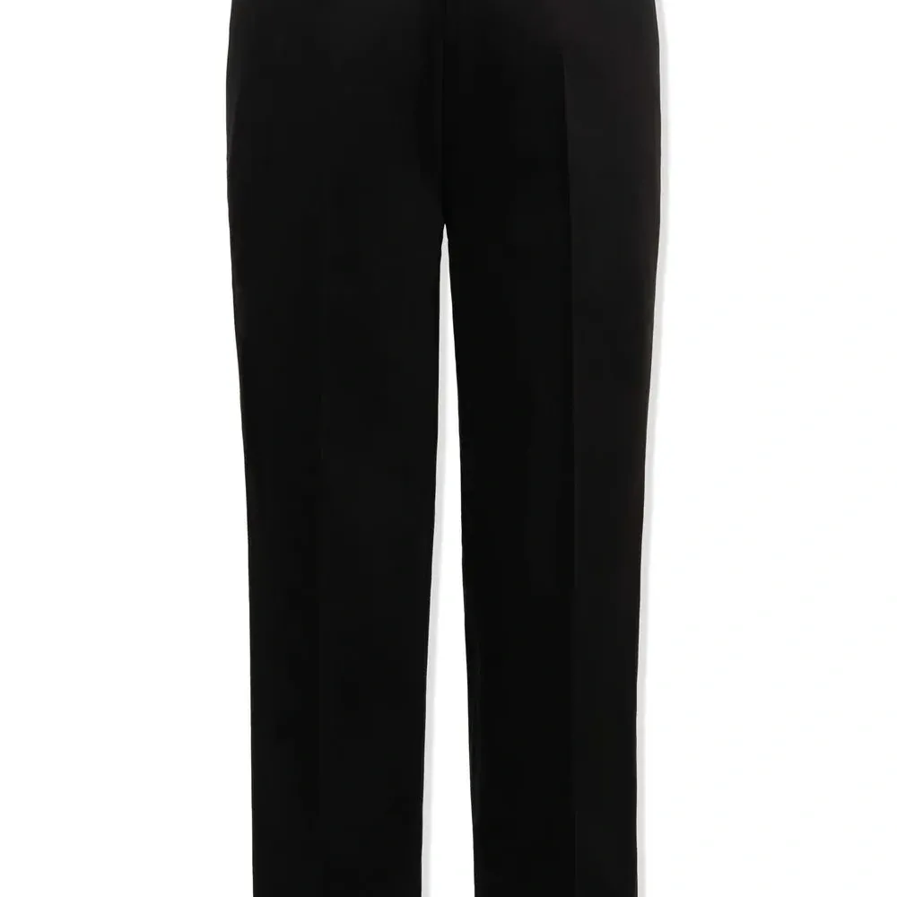 Брюки строгого кроя