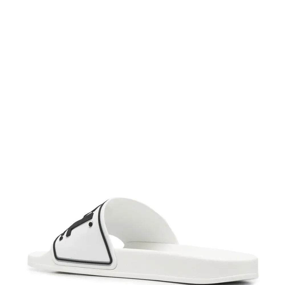 Шлепанцы Sa-Mayemi Cc W с тисненым логотипом