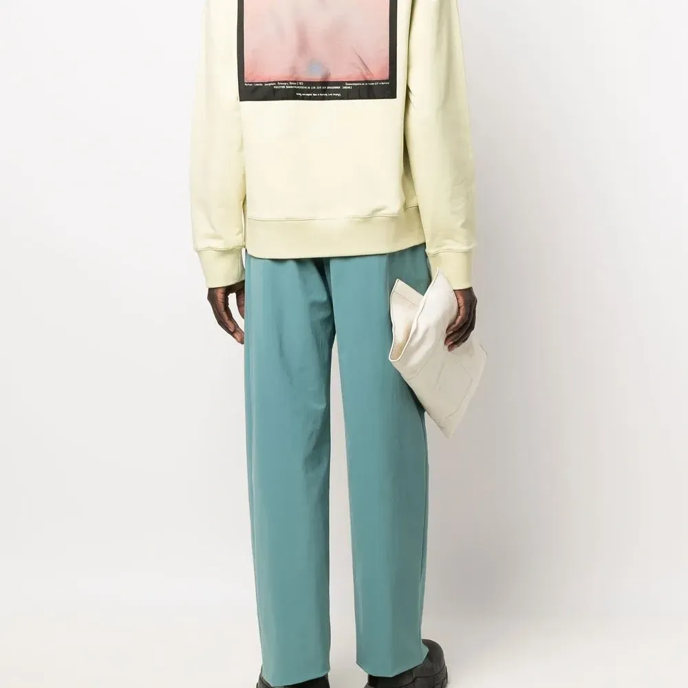 Худи с накладным карманом