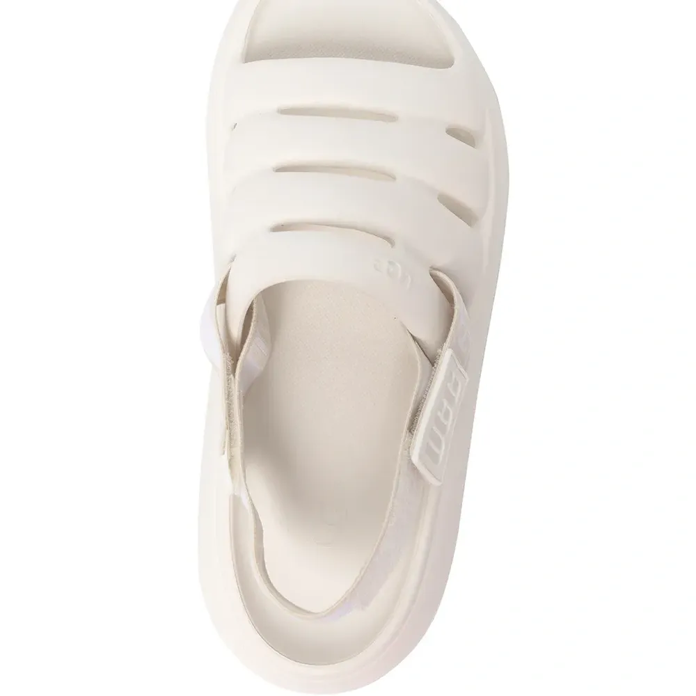 Шлепанцы Sport Yeah с ремешком на пятке