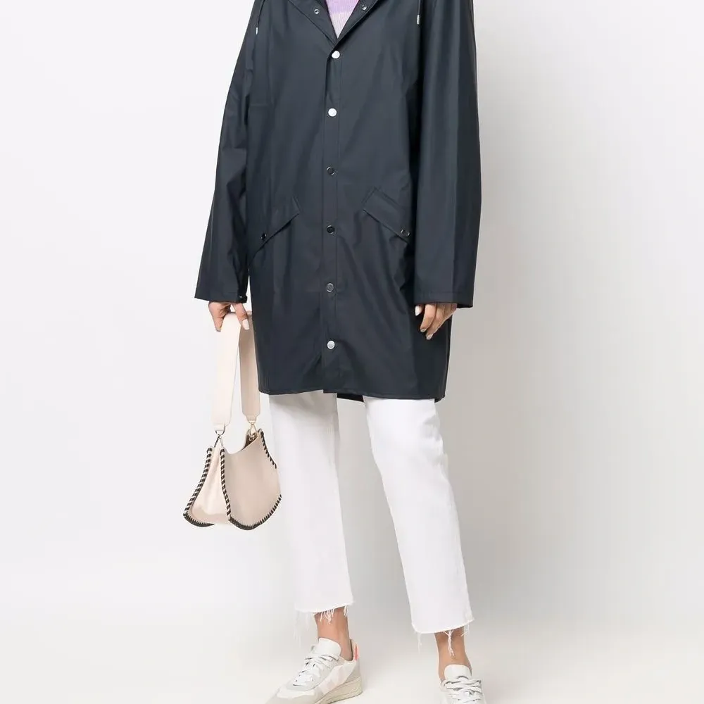 Пальто с капюшоном и кулиской Пальто с капюшоном и кулиской