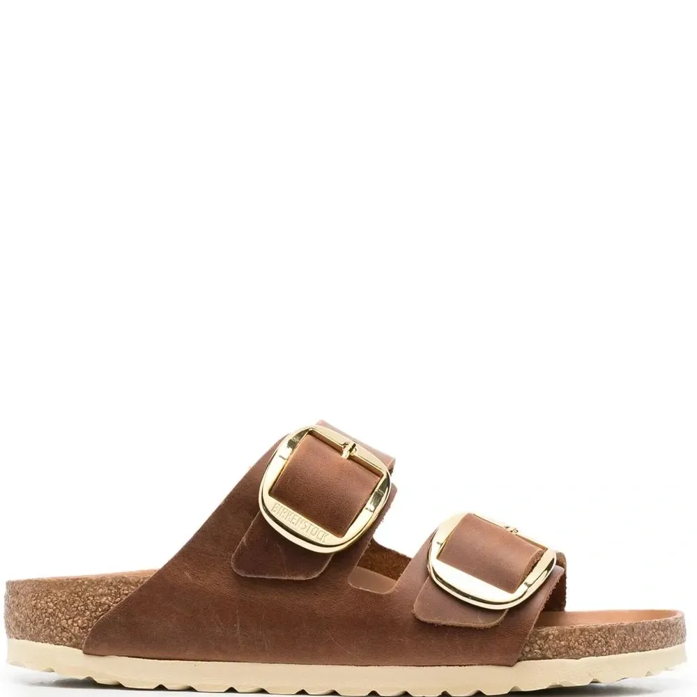 Сандалии с ремешками