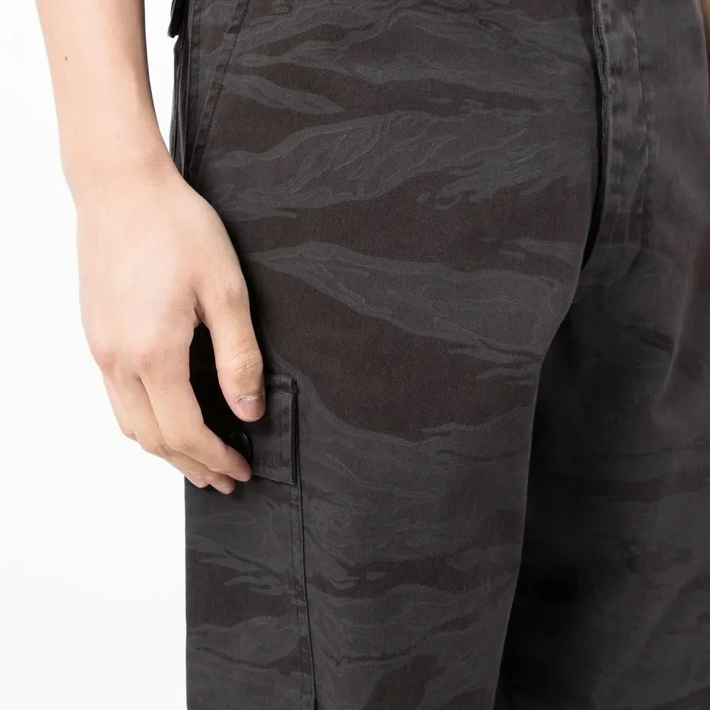 Брюки карго с камуфляжным принтом