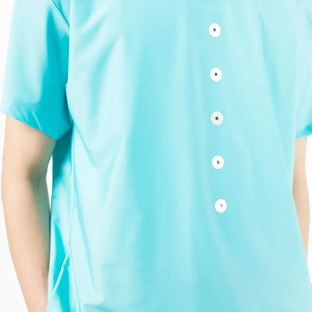 Футболка с люверсами