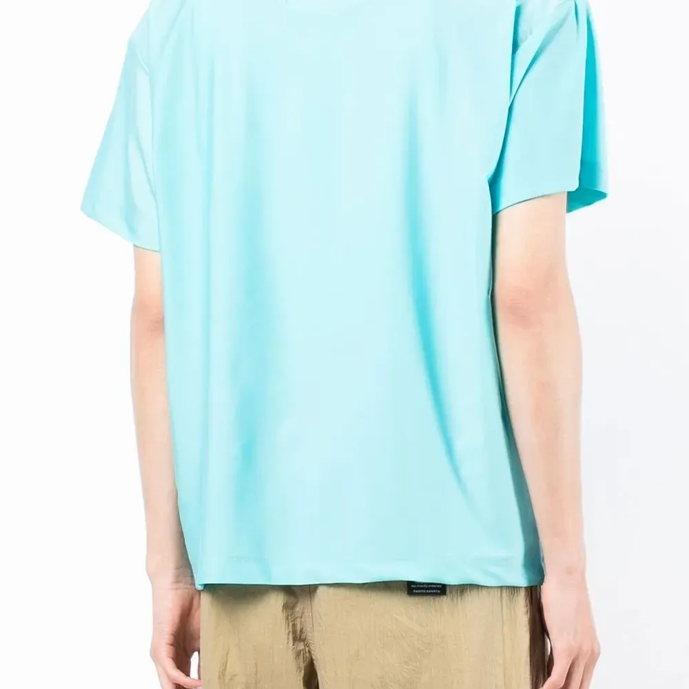 Футболка с люверсами