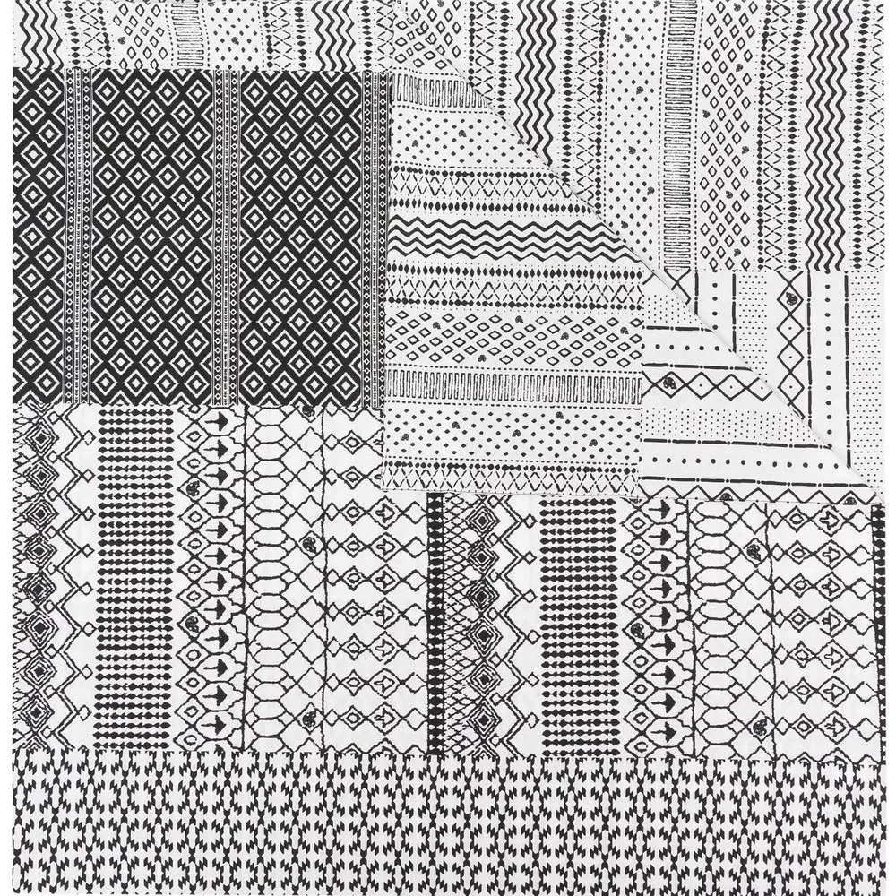 Шарф с графичным принтом
