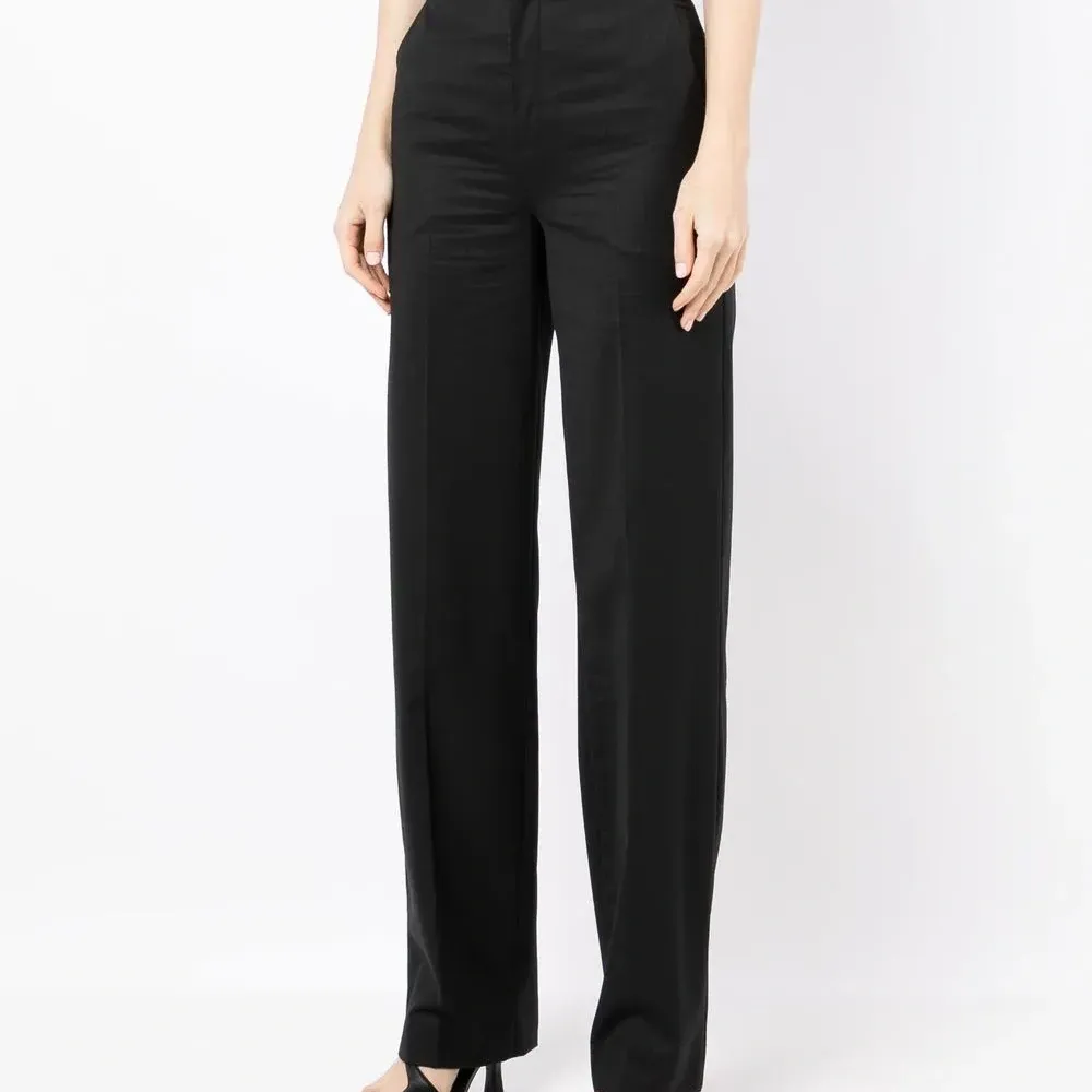 Строгие брюки с завышенной талией