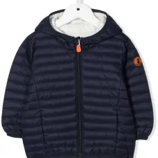 Стеганая куртка с капюшоном Стеганая куртка с капюшоном