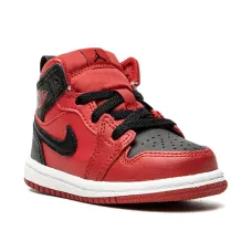 Кроссовки Jordan 1 Mid Кроссовки Jordan 1 Mid