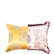 Подушка с принтом