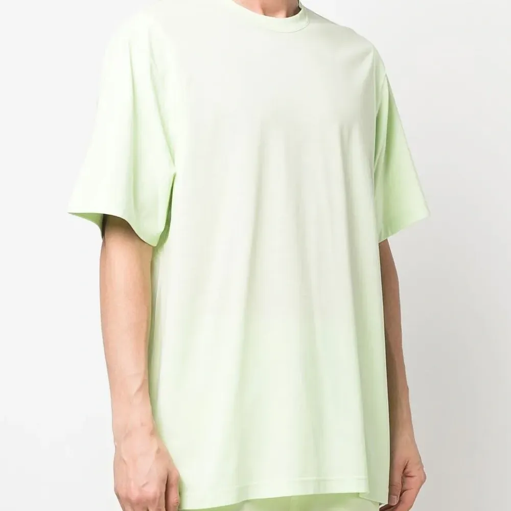 Футболка с логотипом