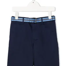 Шорты-бермуды с карманами и поясом