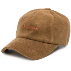 Кепка с вышитым логотипом