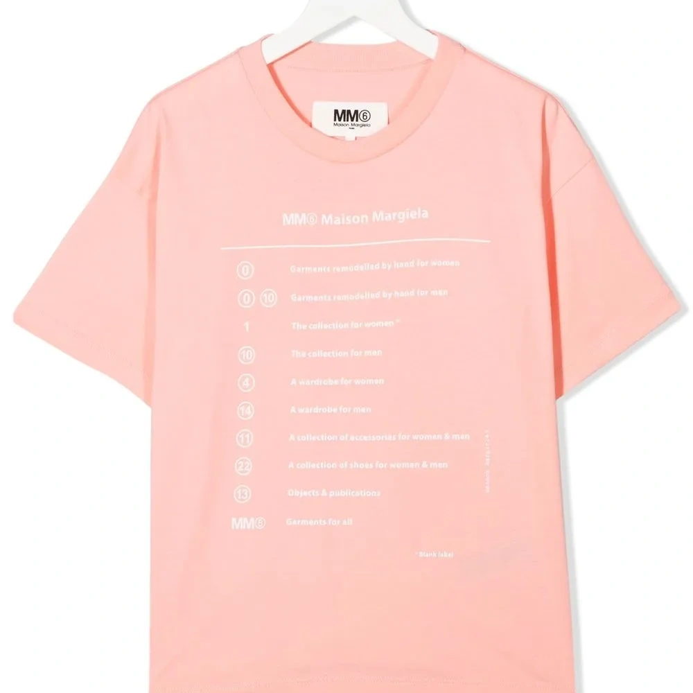 Футболка с графичным принтом