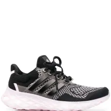 Кроссовки Ultralight Web DNA