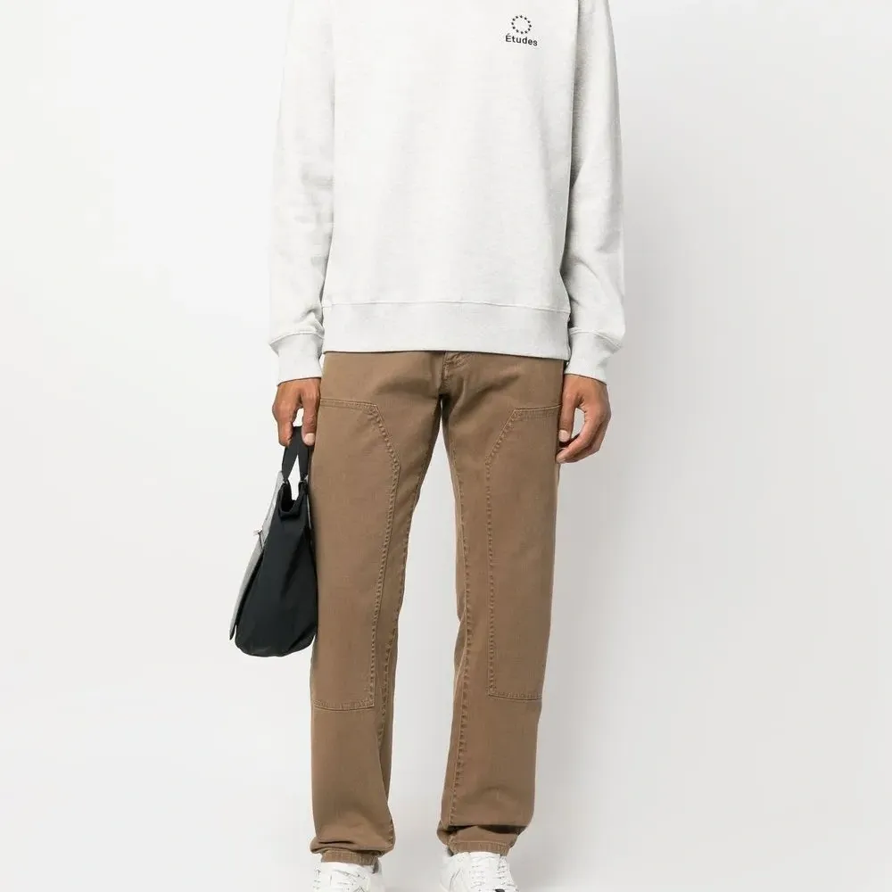 Толстовка с вышитым логотипом