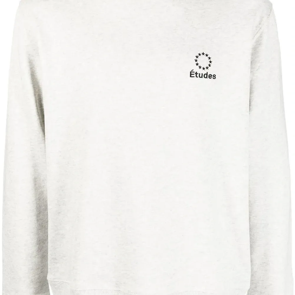 Толстовка с вышитым логотипом