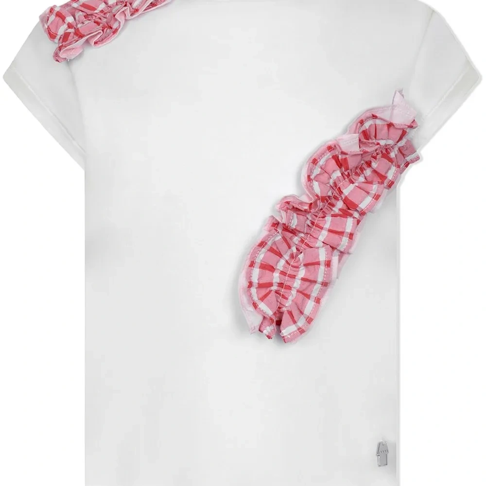 Клетчатая футболка с оборками