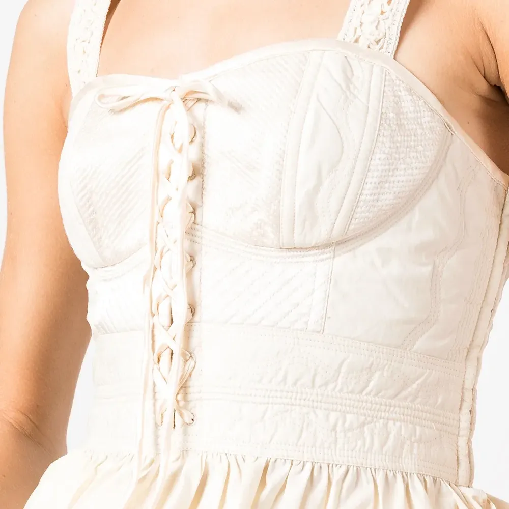 Блузка с баской