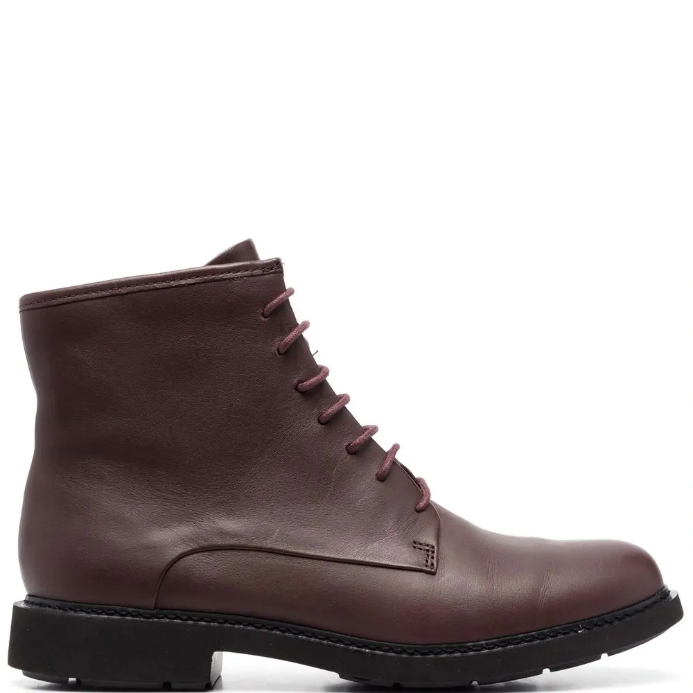 Ботинки на шнуровке Ботинки на шнуровке