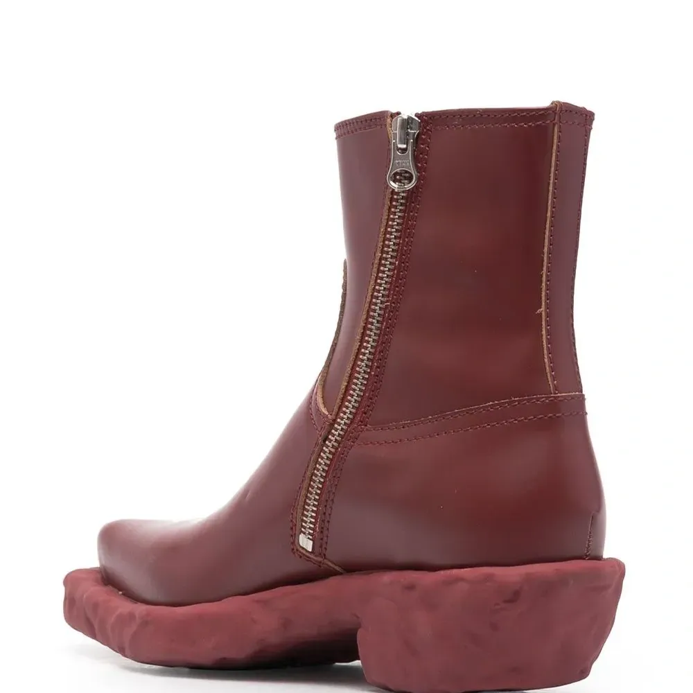 Ботинки на молнии