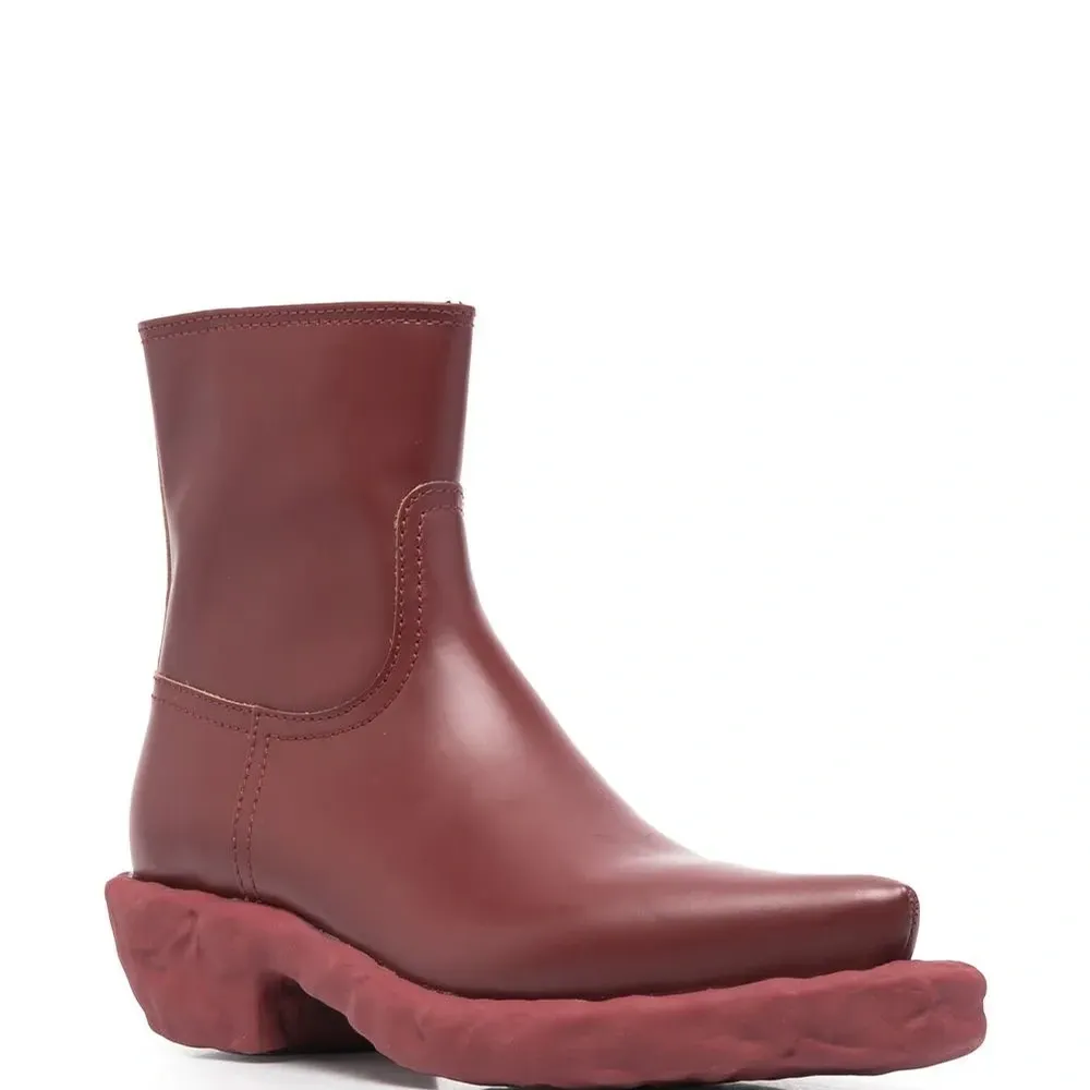 Ботинки на молнии