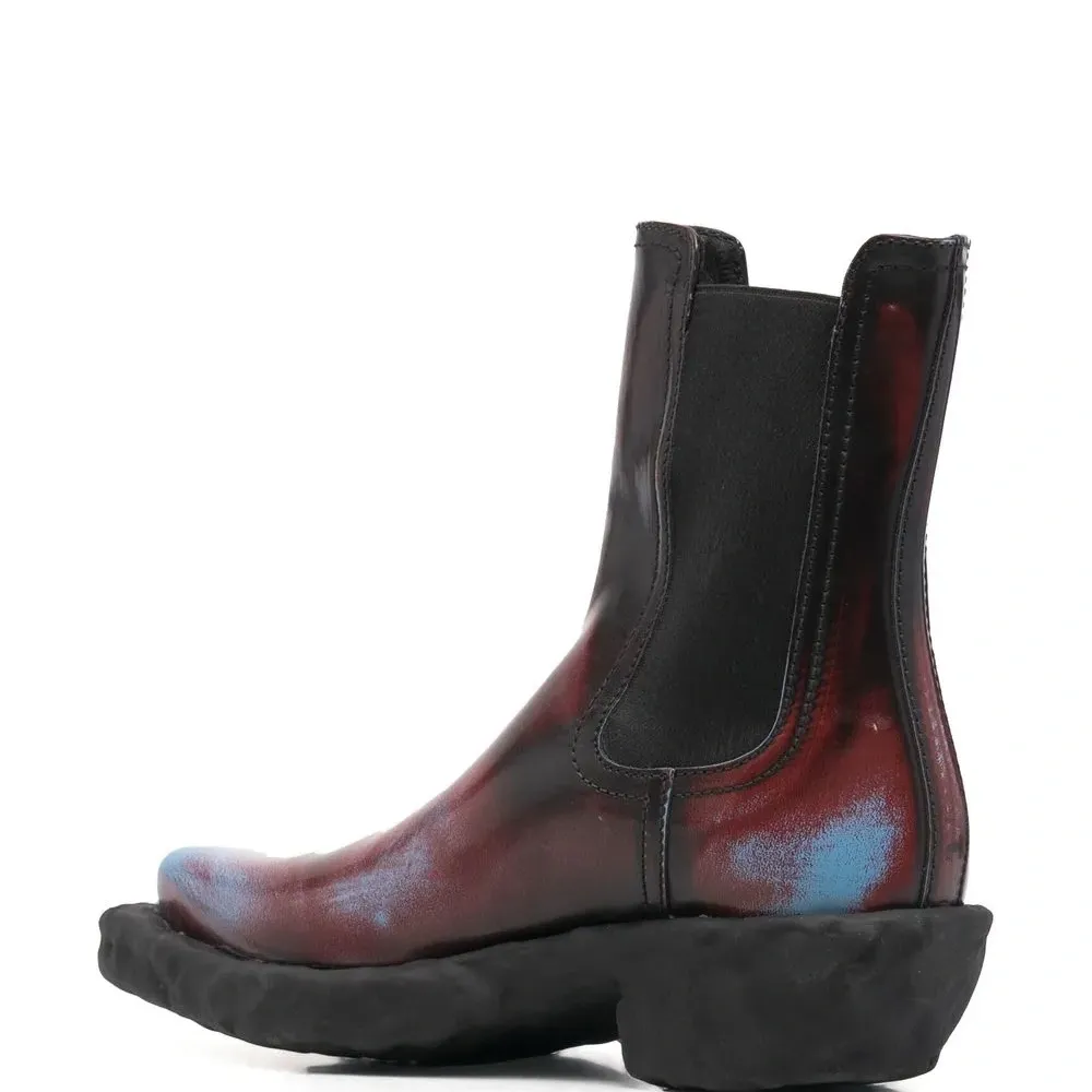 Ботинки с эластичными вставками