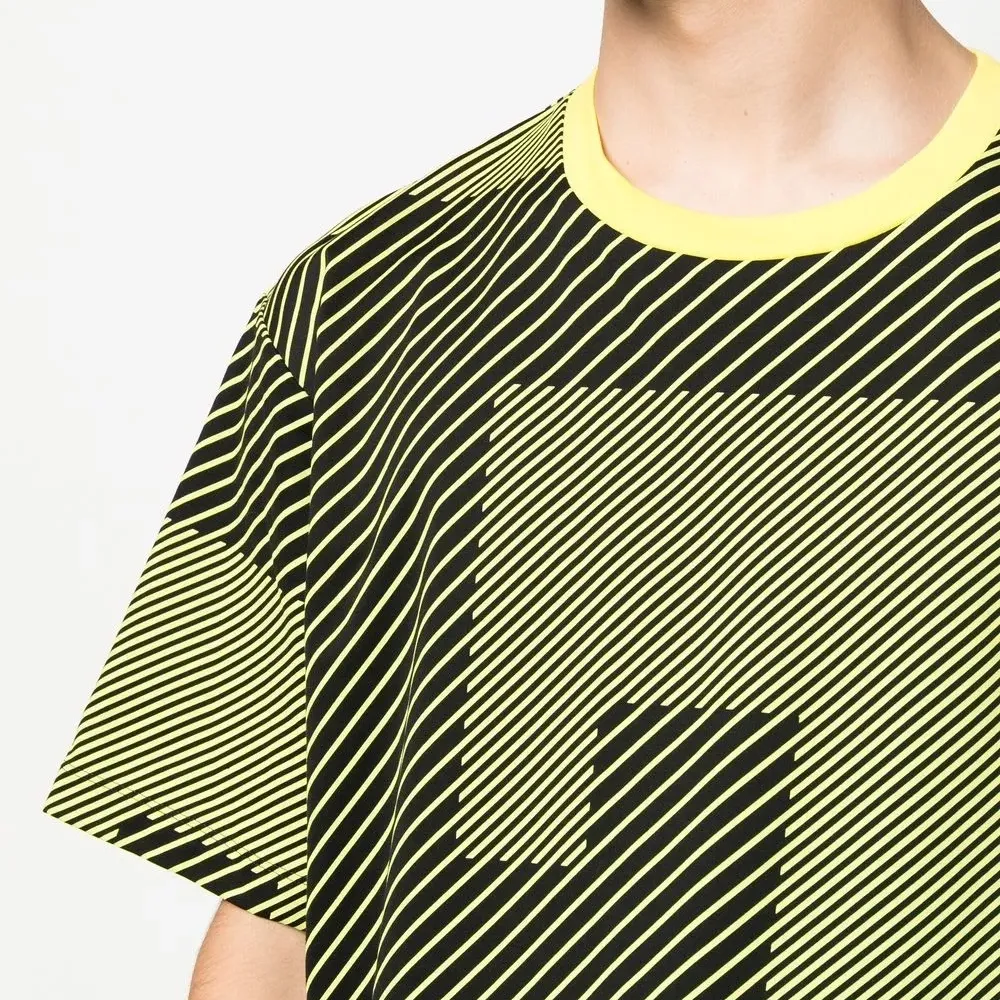 Футболка с принтом Футболка с принтом