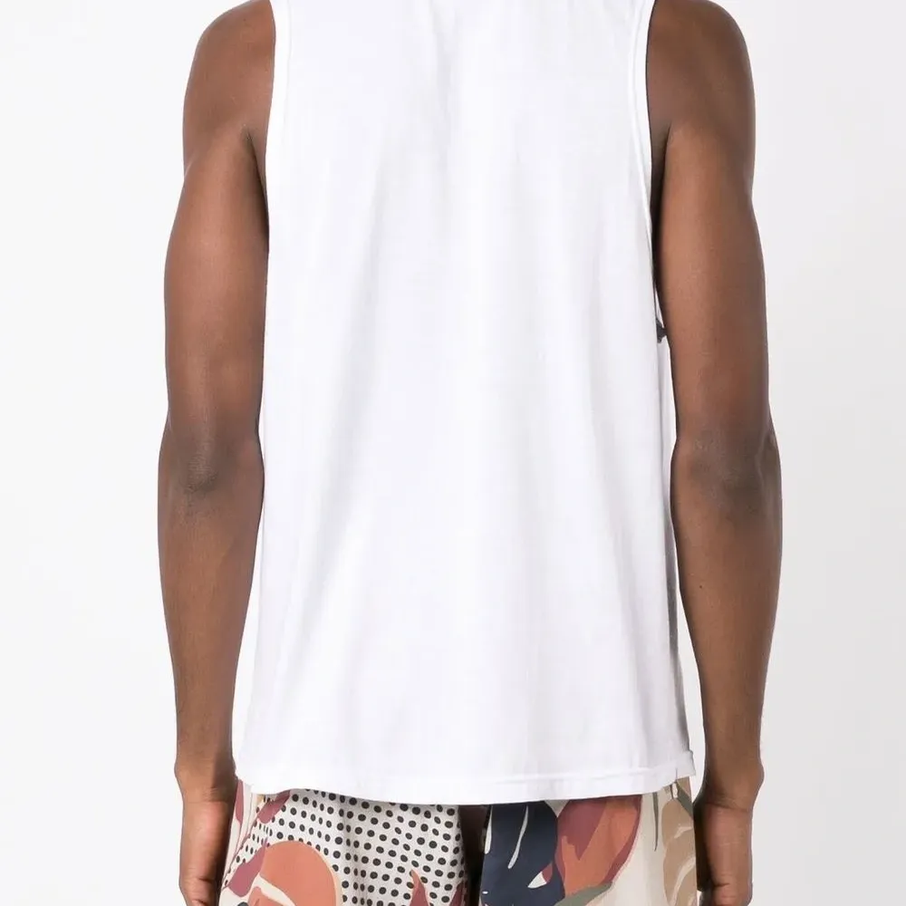 Топ с вышитым логотипом