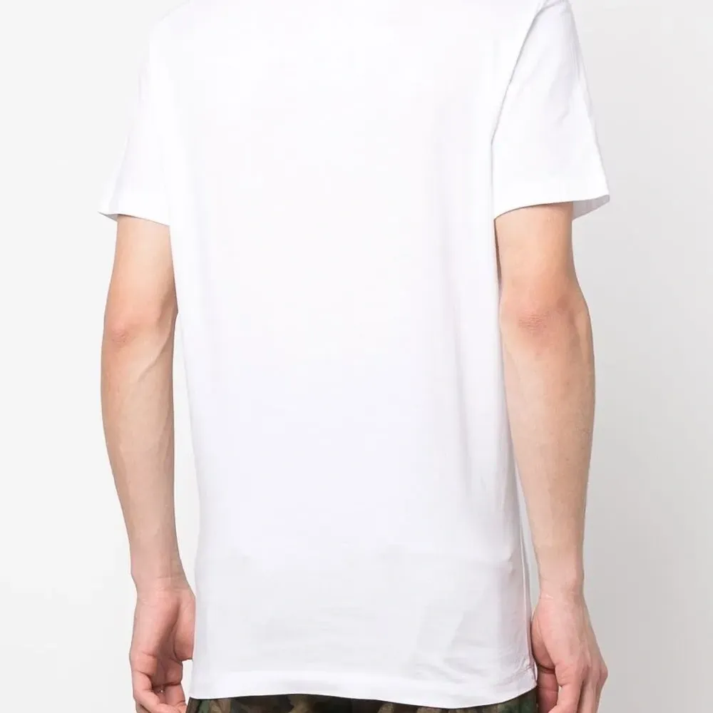 Футболка с логотипом