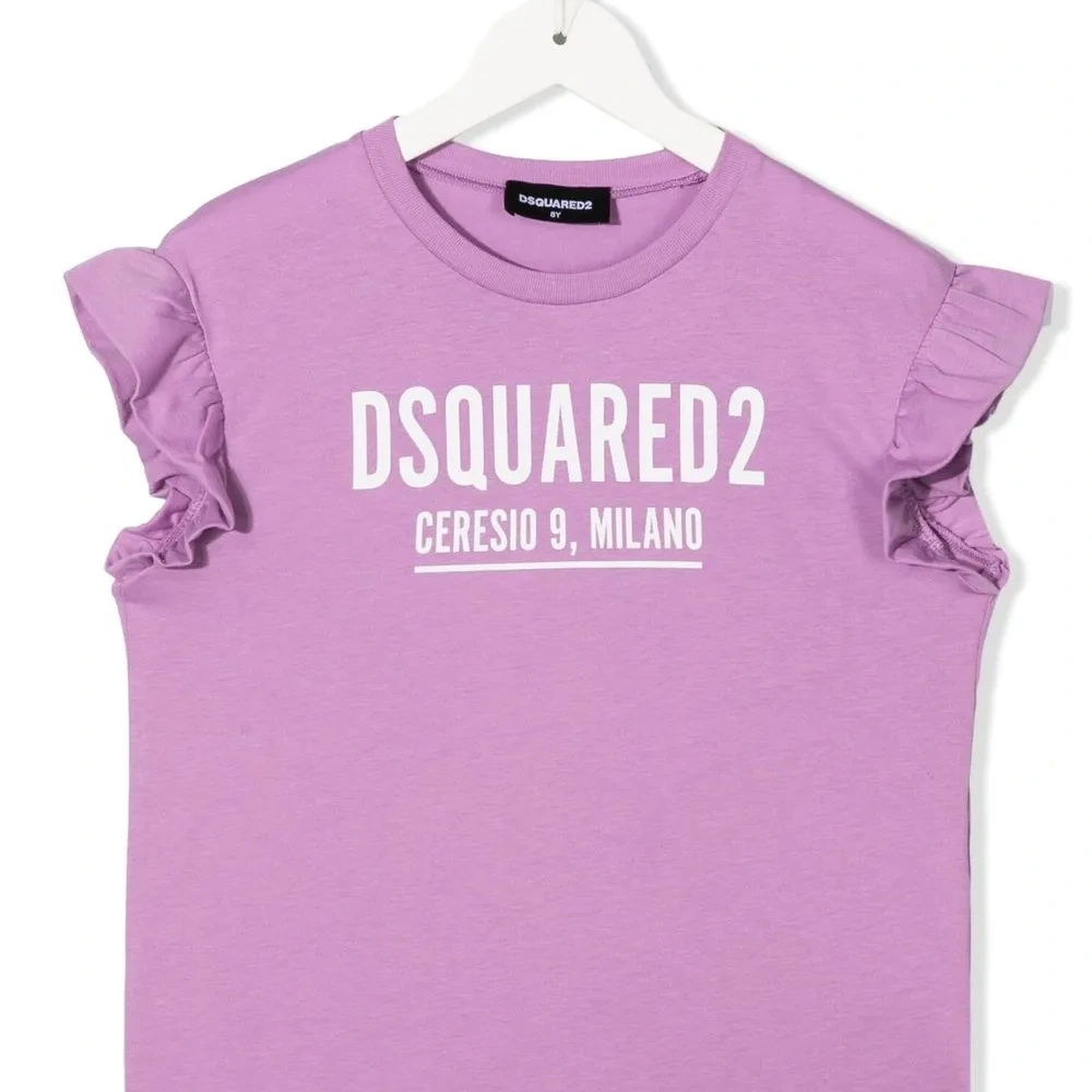 Футболка с оборками и логотипом