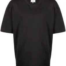 Футболка с декоративной строчкой