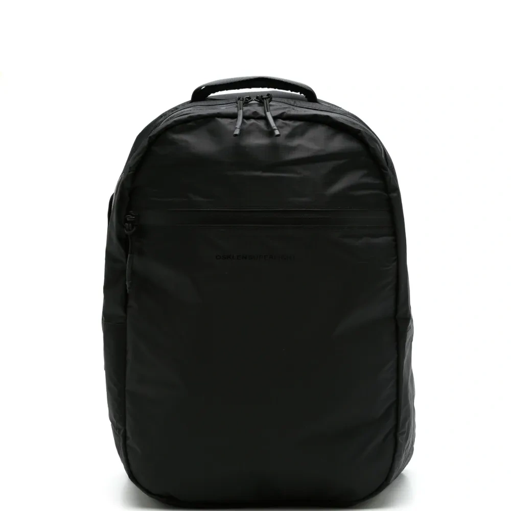 Легкий рюкзак на молнии