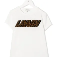 футболка с логотипом