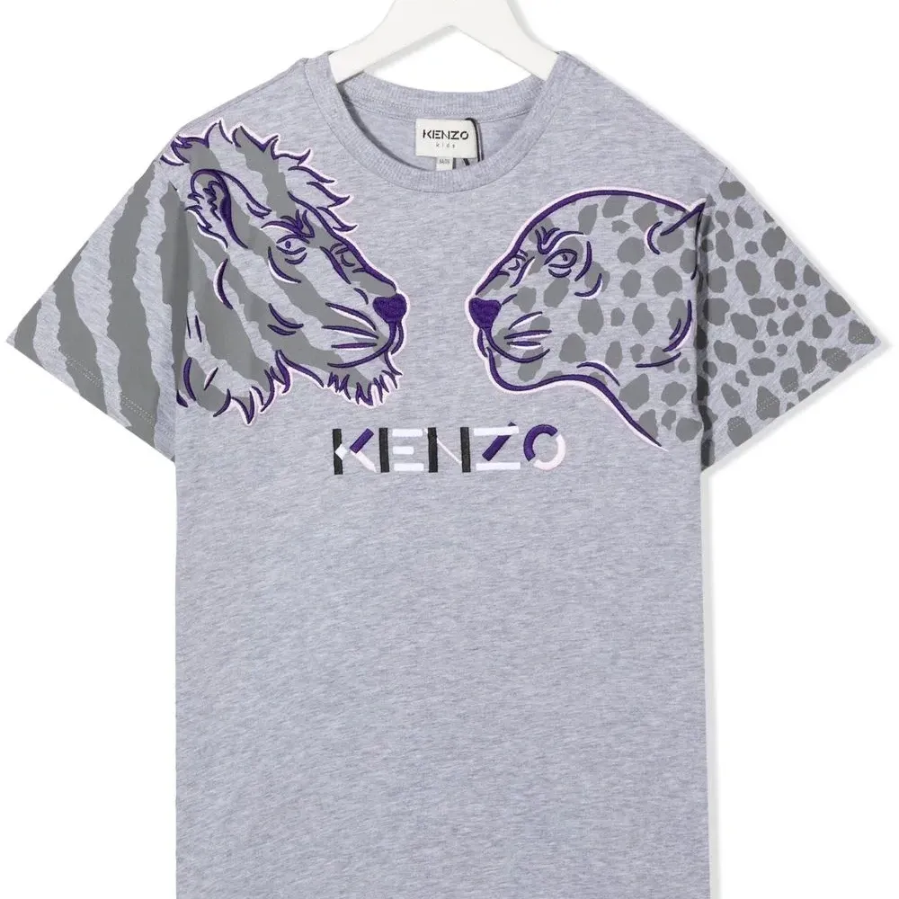 Платье-футболка с вышитым логотипом