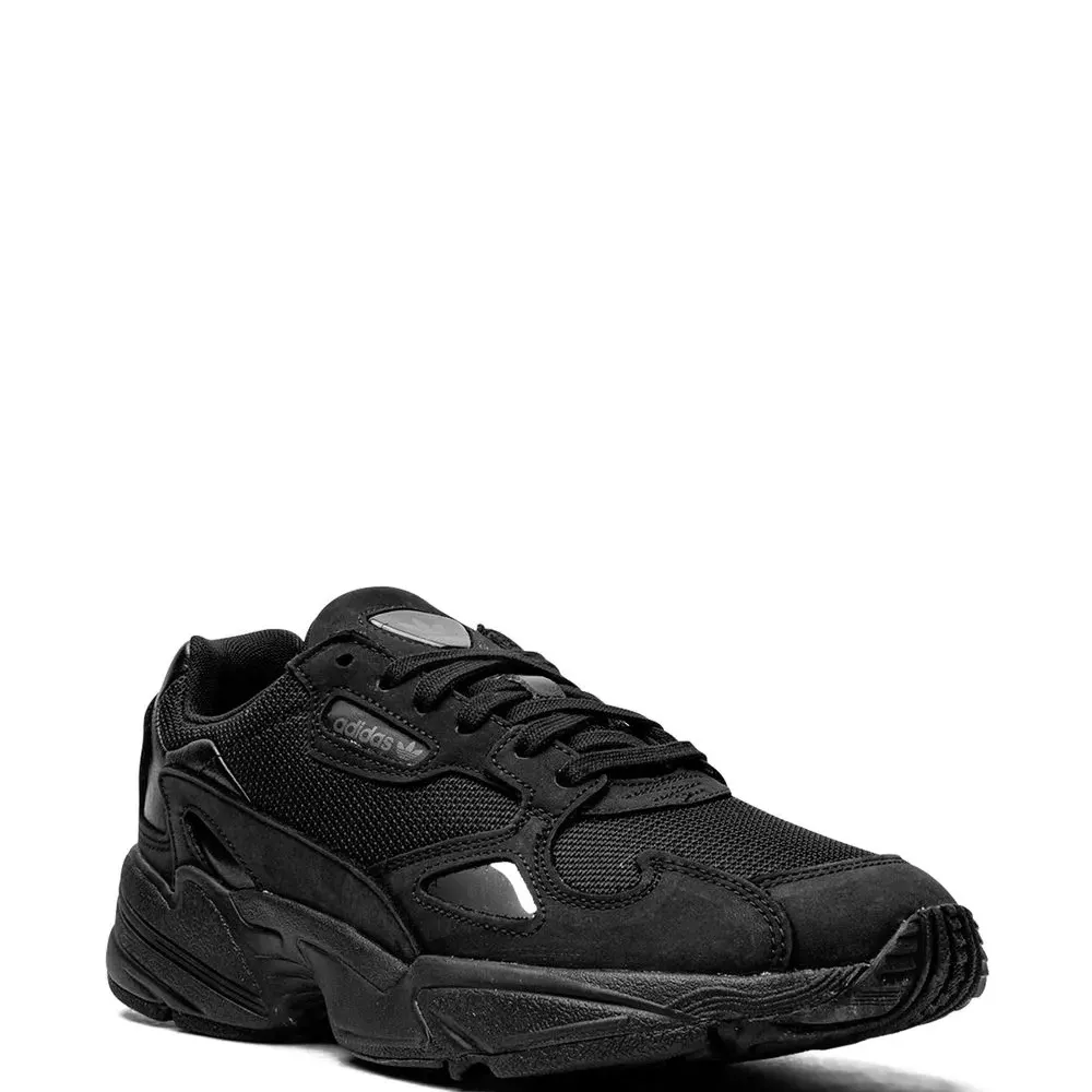 Кроссовки Falcon