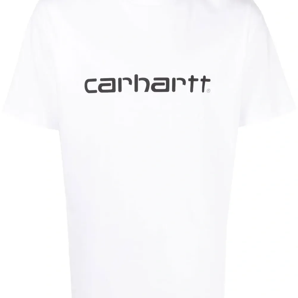 Футболка с логотипом