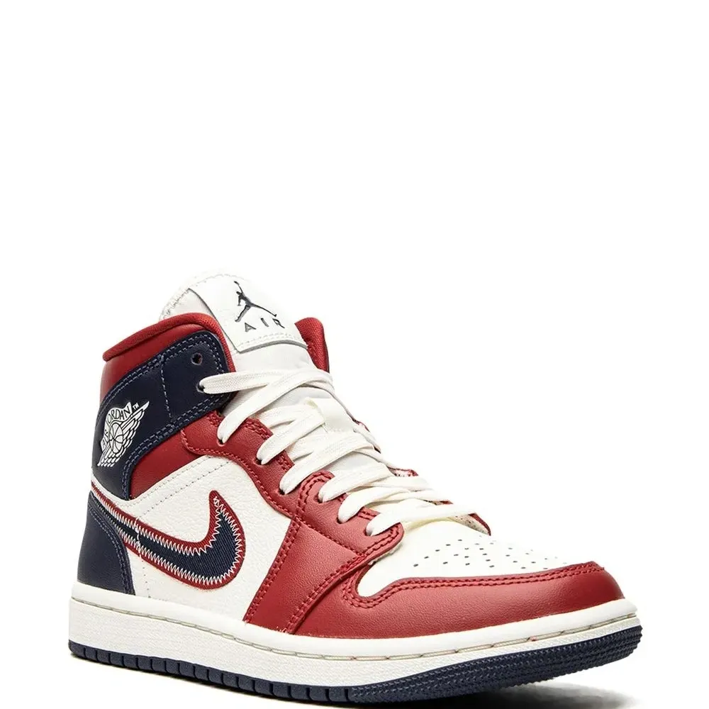Кроссовки Air Jordan 1 Mid SE